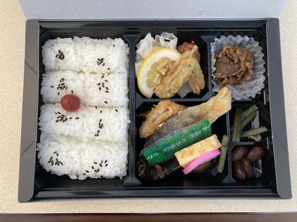 弁当の一例